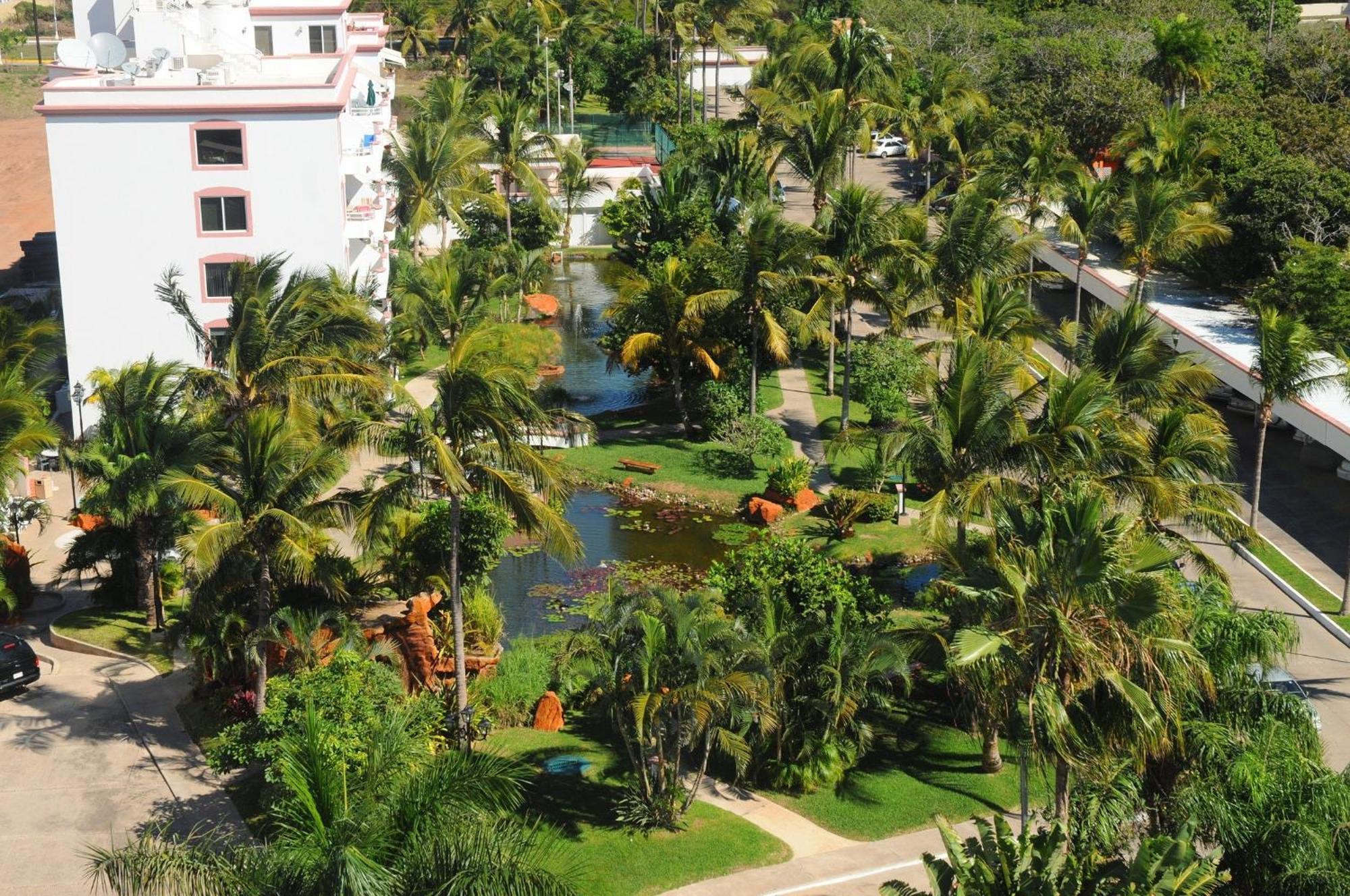 מזטלן Costa Bonita Resort מראה חיצוני תמונה